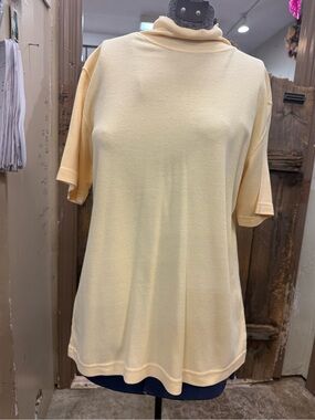 Source Unknown Light Yellow Short-Sleeve Cowl Neck Sweater